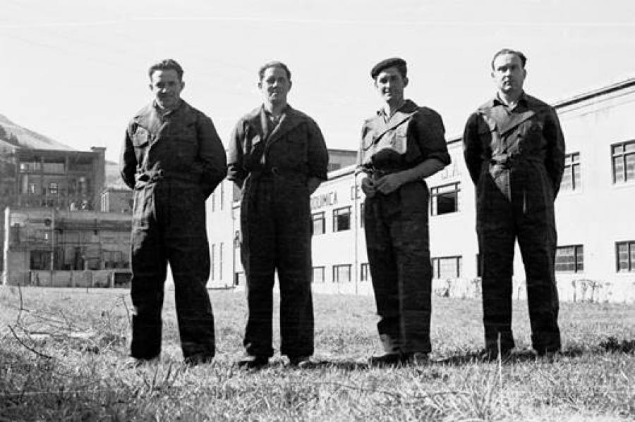 Trabajadores de Electroquímica de Hernani, 1958